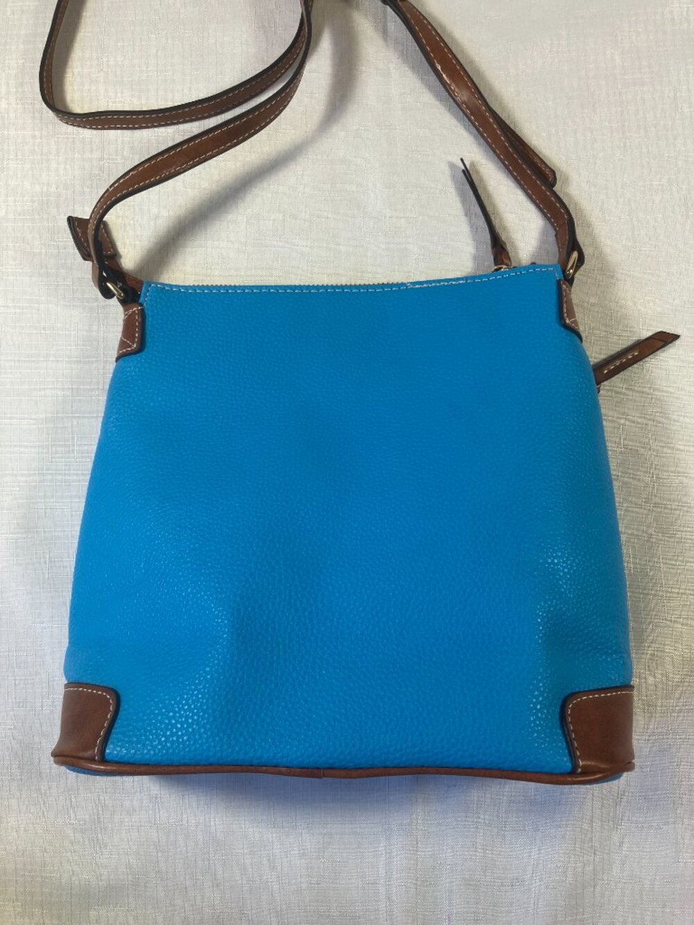 Dooney & Bourke Pebble Leather Cross-Body Bag, Sky Blue, Used Once! - Picture 5 of 10